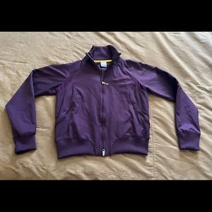 Woman’s Nike lightweight workout/bomber jacket size medium
